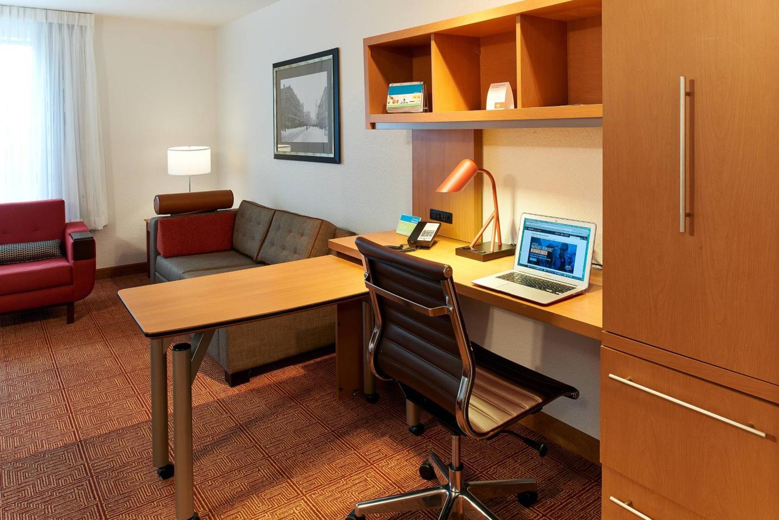 TownePlace Suites by Marriott Minneapolis Downtown/North Loop Main image 2